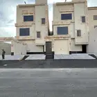 للبيع ادوار ارضيه وعلويه ببايكة سياره حى الراقى من 600 الف