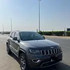 للبيع جيب شيروكي لميتد 2018 فل كامل