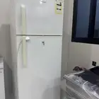 ثلاجة قري نظيفه . ممتازة جدا