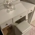 تسريحه خشب بيضاء