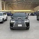 للبيع لكزس 2023 BB LX600 - سعودي - ممشى قليل جدا