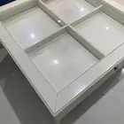طاولة ايكيا مربعه