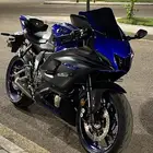 Yamaha R7 2023