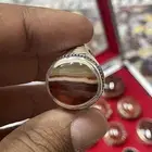 خاتم بحجر عقيق جزع يمني الوان متعددة صياغة عارف