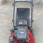 مكينة جز عشب