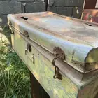 صندوق للبيع