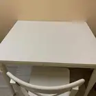 طاوله طعام خشب