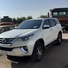 للبيع فورشنر 2018 بنزين دبل