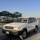 جيب لاند كروزر 2001