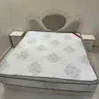 غرفة نوم و كنب مستخدم للبيع