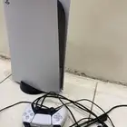 سوني بلاستيشن فايف معه يد الوكاله مع أسلاكه