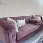 كنب جديد لو سنه بس سبب البيع نقل من المنطقه الغرفه كبيره