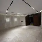 تملك روف في أرقى أحياء جدة الروضة.