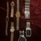 ساعات للبيع