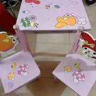 طاوله وكرسيين اطفال