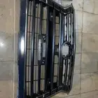 سلام عليكم للبيع شبك لكزس 2017