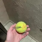 كورة بادل فيها توقيع الاعب تابيا