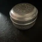 علبة تمر حديد صناعه بحرينية