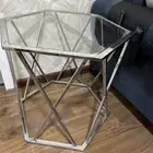 طاولة زجاجية