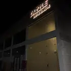 تنفيذ وتركيب لوحات محلات وصيانه لوحات