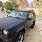 جيب شروكي مايشكي من اي حاجه كلشي سليم وغير عادي 1998