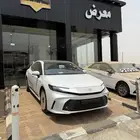 تويوتا كامري ال اي هايبرد 2025