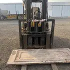 البيع رافعه كتربلر 3 طن ديزل 2009 بطاقه جمرك