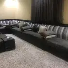 كنب مغربي مع طاولات وستاير للبيع