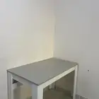 طاولة مكتب