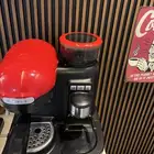 اله قهوة مع مطحنه واستخلاص اسبرسيو