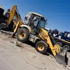 JCB للإيجار