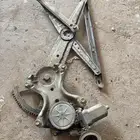 للبيع قطع غيار