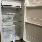 ثلاجه نظيفه استخدام بسيط  مع مفاتيحها