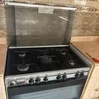 فرن غاز خمس عيون