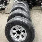 حبيت اعرض لكم اربعه كفرات مع جنوط نيسان فتك نظيفه 16-900