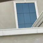 يوجد مليسيين وعمال حجر شغل ممتاز جدا  وبأشراف سعودي