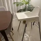 كرسي طعام للأطفال