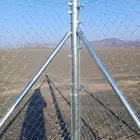 نحن نقوم بتوريد وتركيب جميع أنواع الشبوك