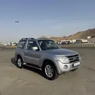 باجيرو 2014 نظيف للمستخدم لامانع من البدل