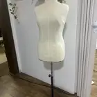 مانيكان شبه جديد للبيع