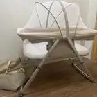 سرير اطفال