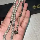 سبحة حجر جاسبر ثقيلة وفخمة