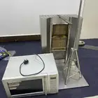 مكينة شاورما مكرويف وطاولات وكراسي