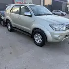 للبيع تويوتا فورتشنر 2011