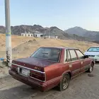 نيسان لوريل 86
