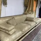 كنب حرف L مع 3 ستائر
