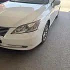 لكزس 350 ES عداد 713 الف الرش باب خلفي يسار وجذاء من الرف