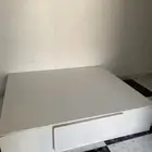 طاولة أرضية بسحاب أمامي