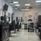 صالون للتقبيل بكامل محتوياته
