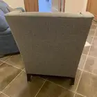 كنب مريح بتصميم عملي استخدام نضيف